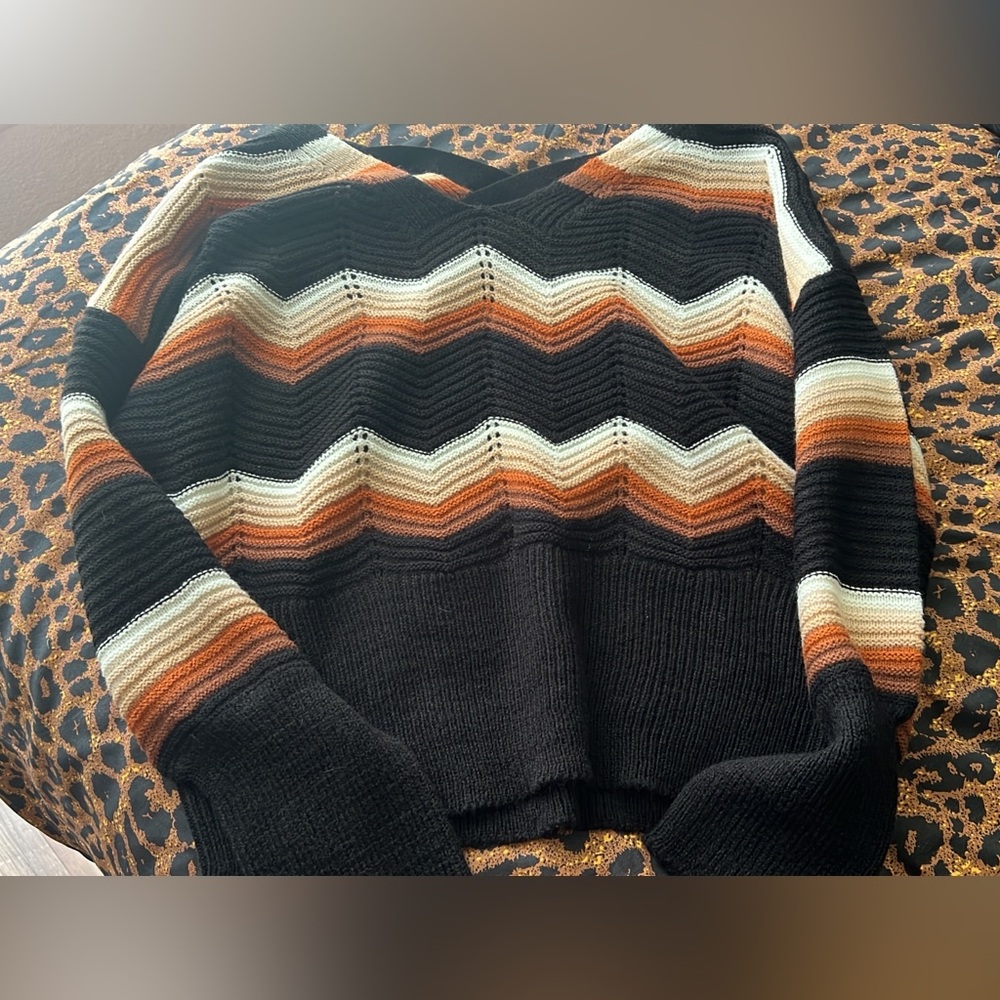 Striped Chevron Knit Sweater - Black with Cream & Brown Accents